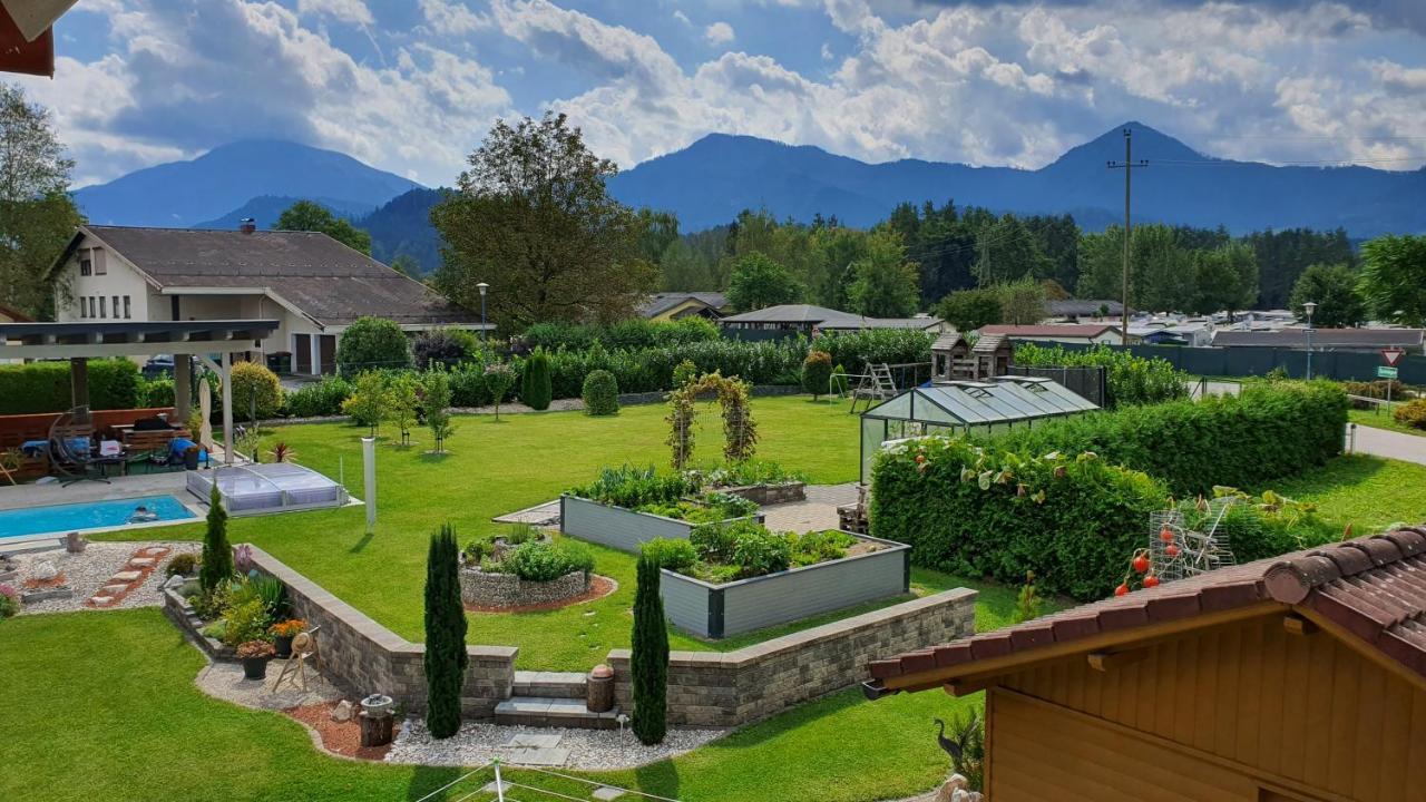 Villa Vanessa - Ferienwohnungen - Appartement Gosselsdorf Экстерьер фото